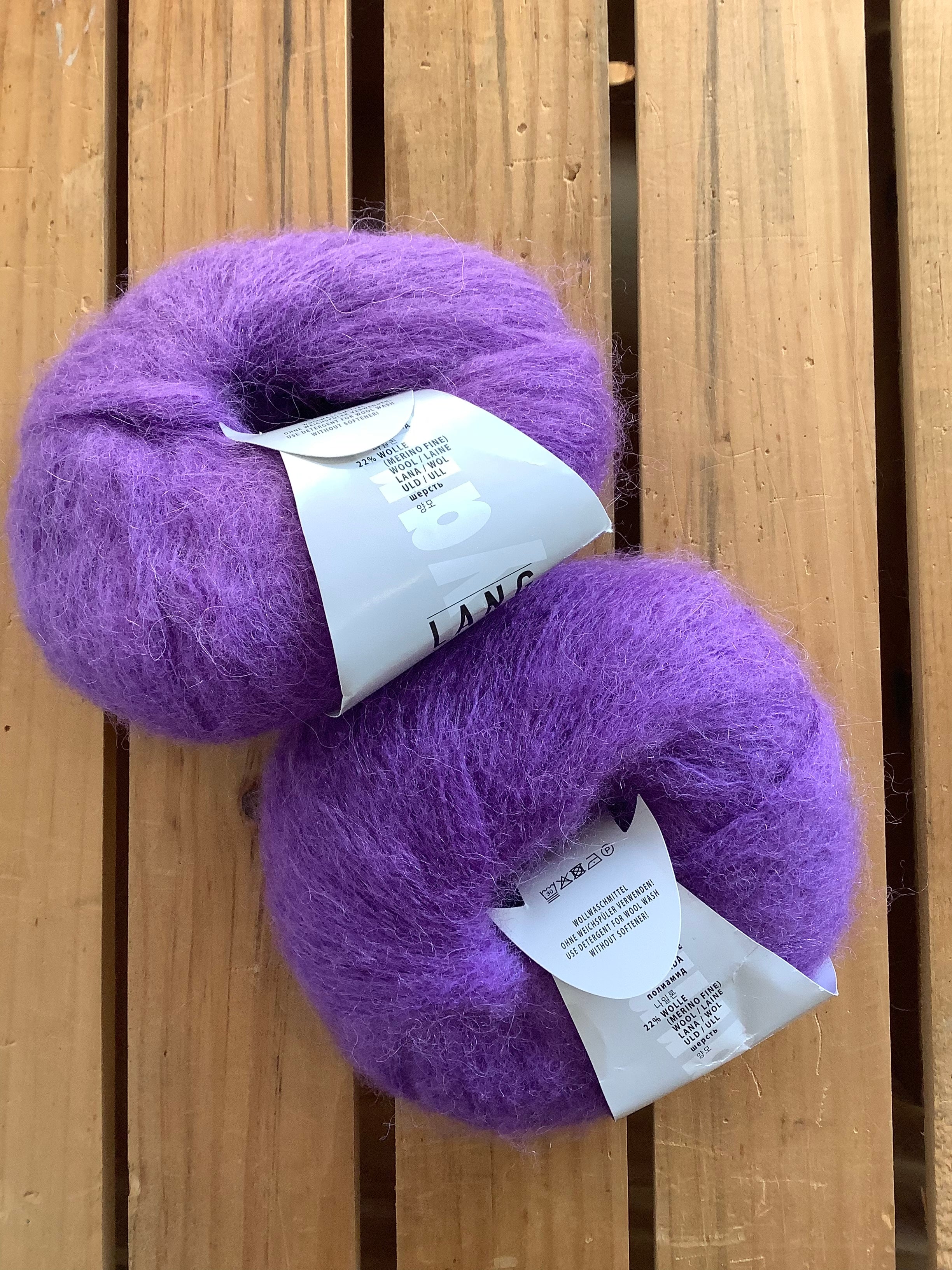 Lang Alpaca Superlight Color: 749 Lot: 44282