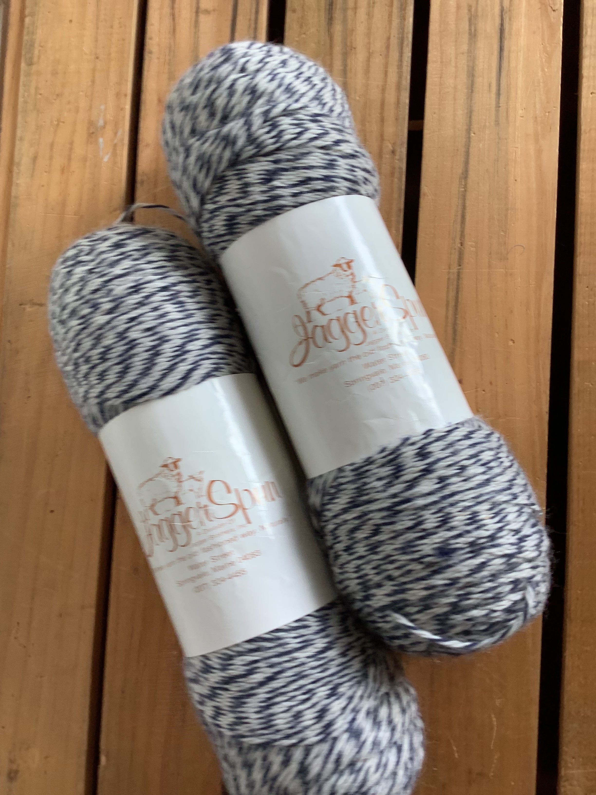 JaggerSpun Ragg Color: Navy/white Lot 4744