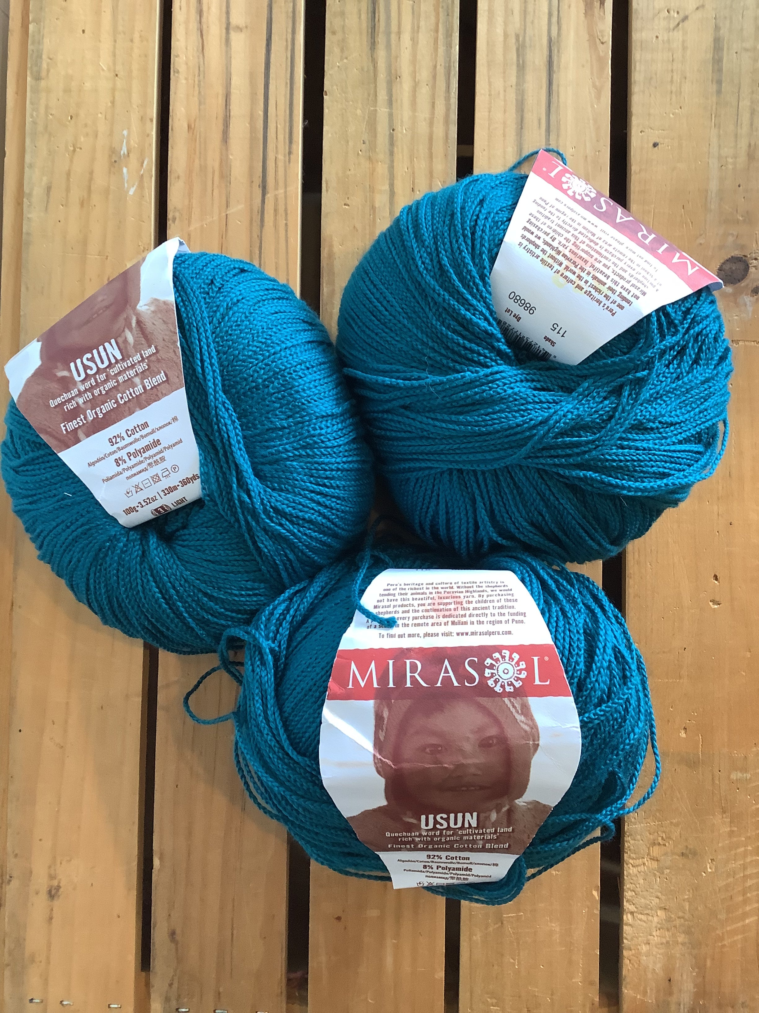 Mirasol Usun Color: 115 Lot: 98680