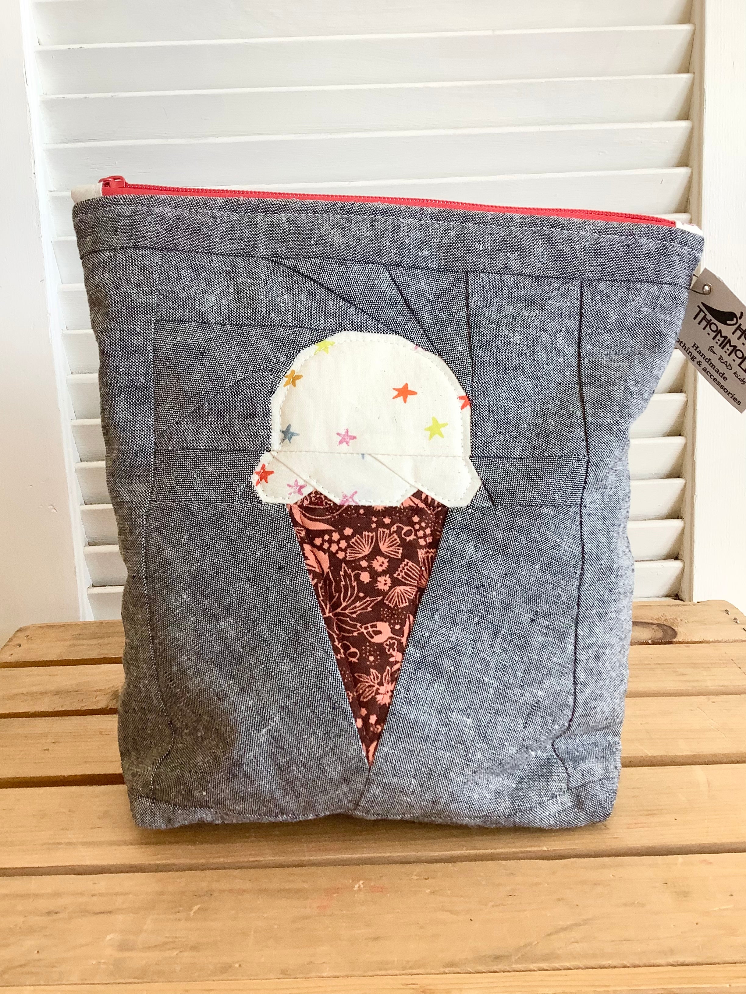 Ice Cream Cone - Paper Pieced zipper bag from Hot Thommolly