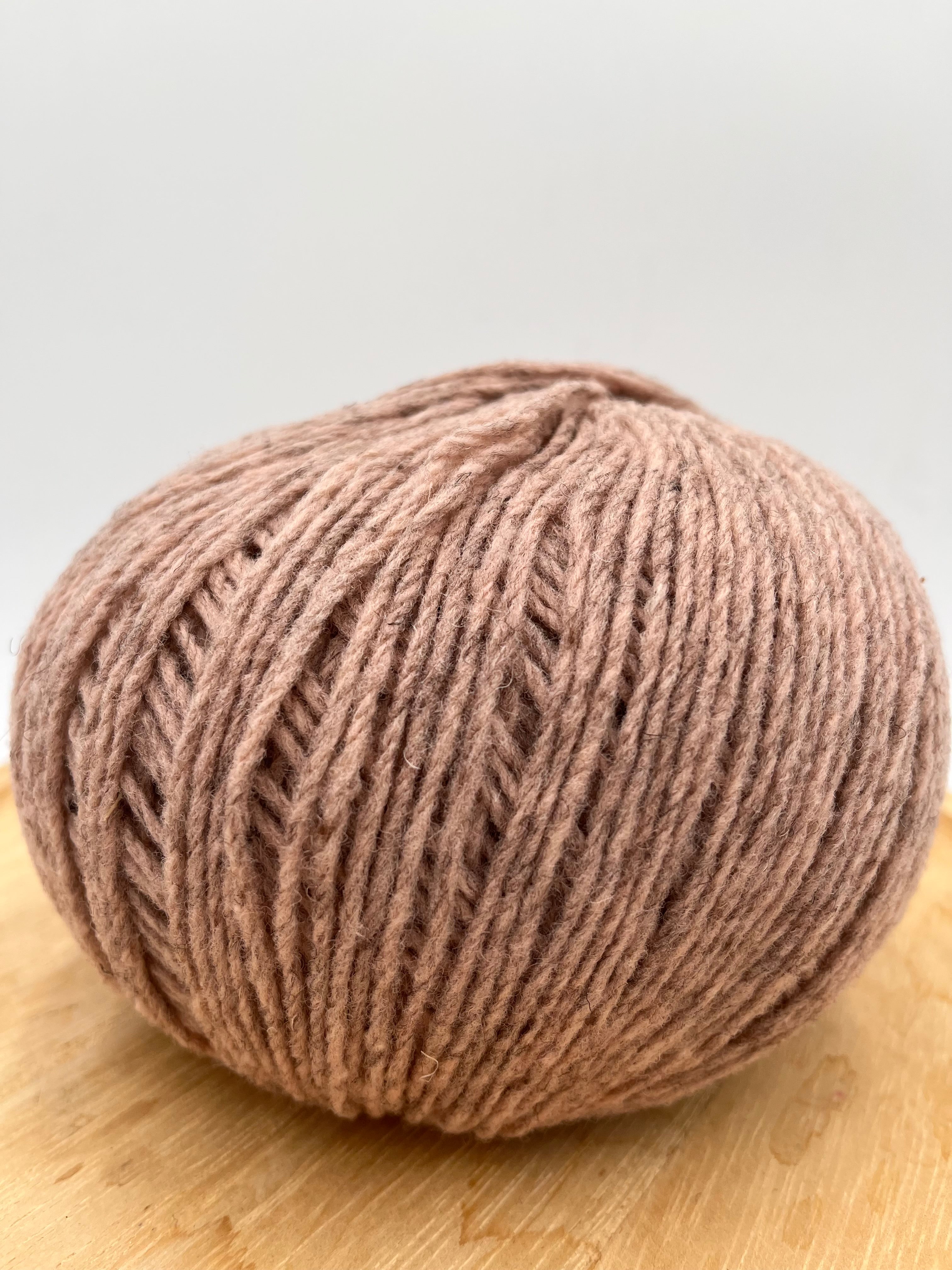 Pale Rose 007G - Mota from WoolDreamers
