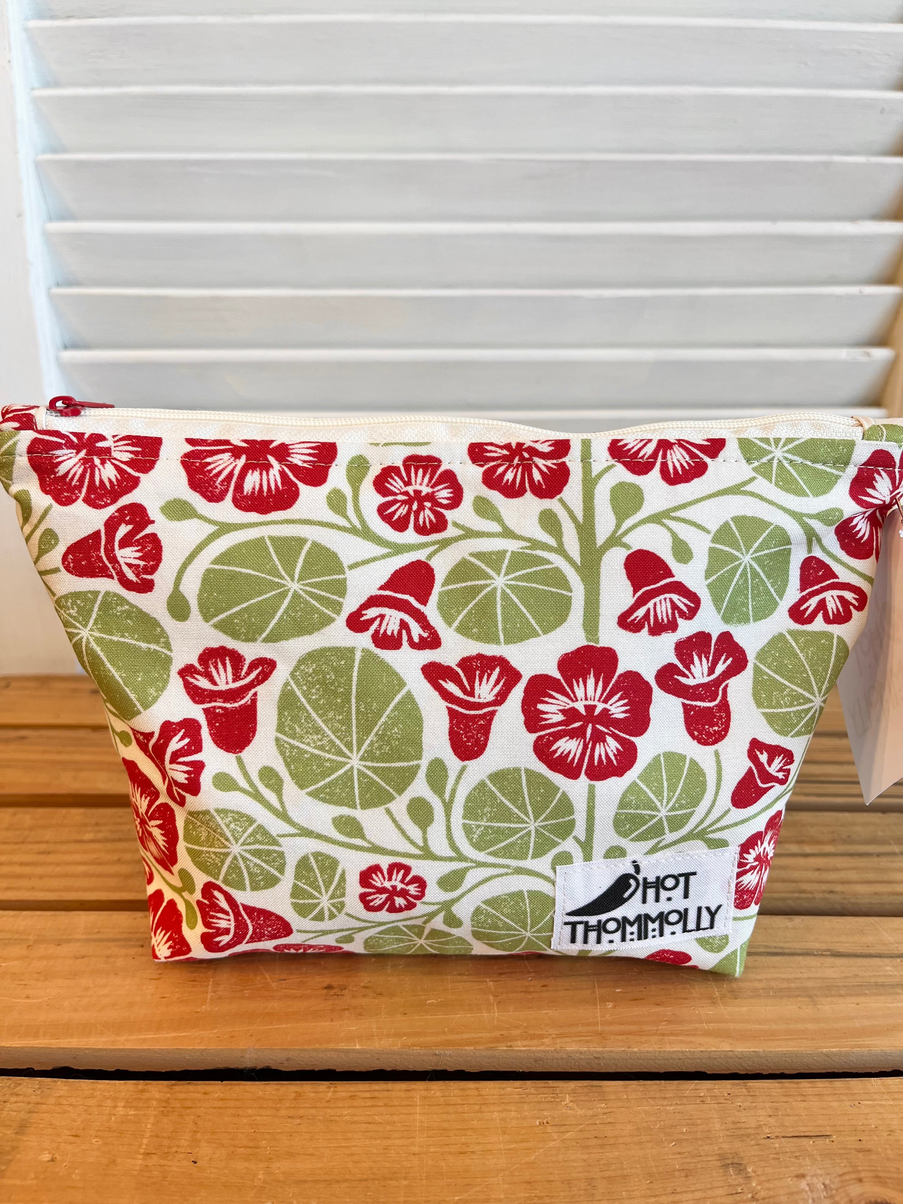 Zipper Pouches from Hot Thommolly