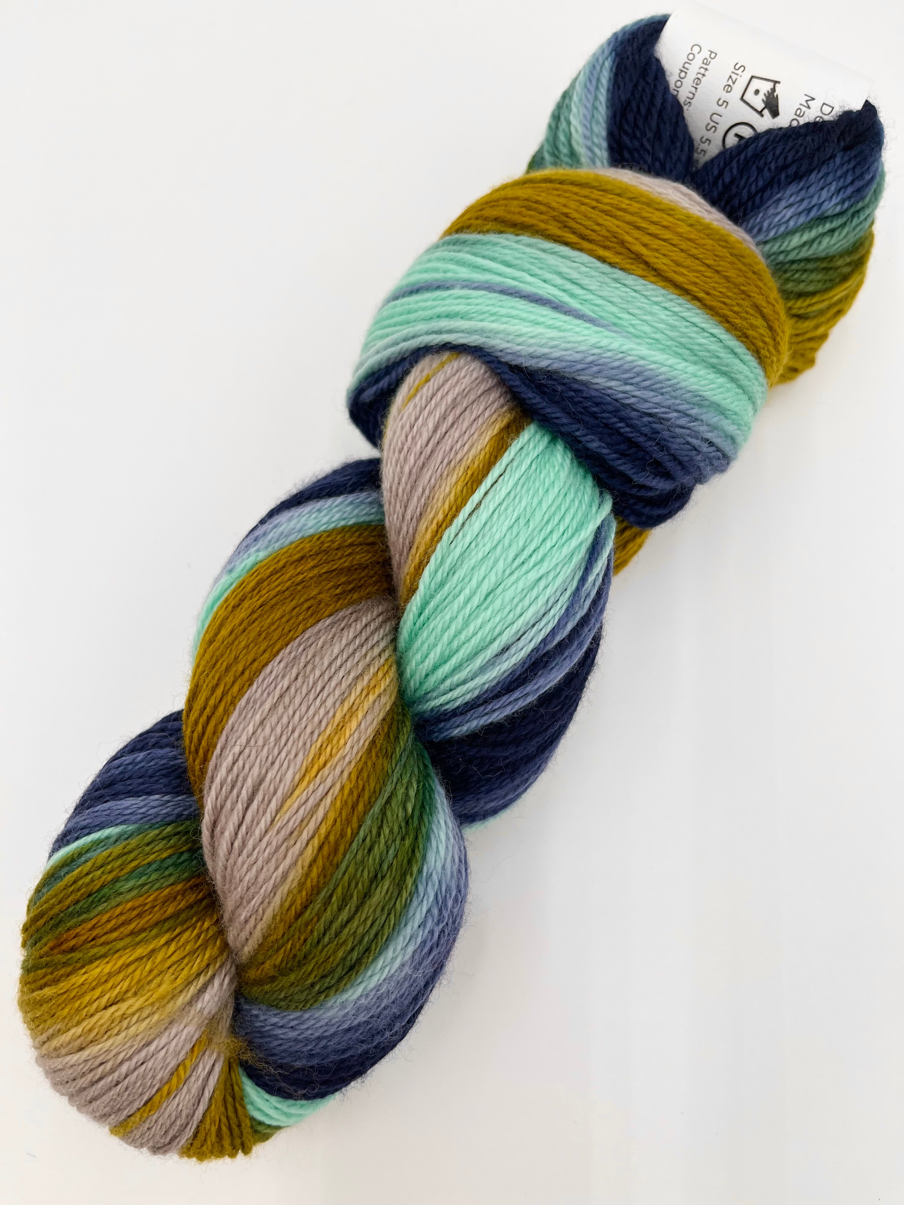 Color 779 - Merino Cloud