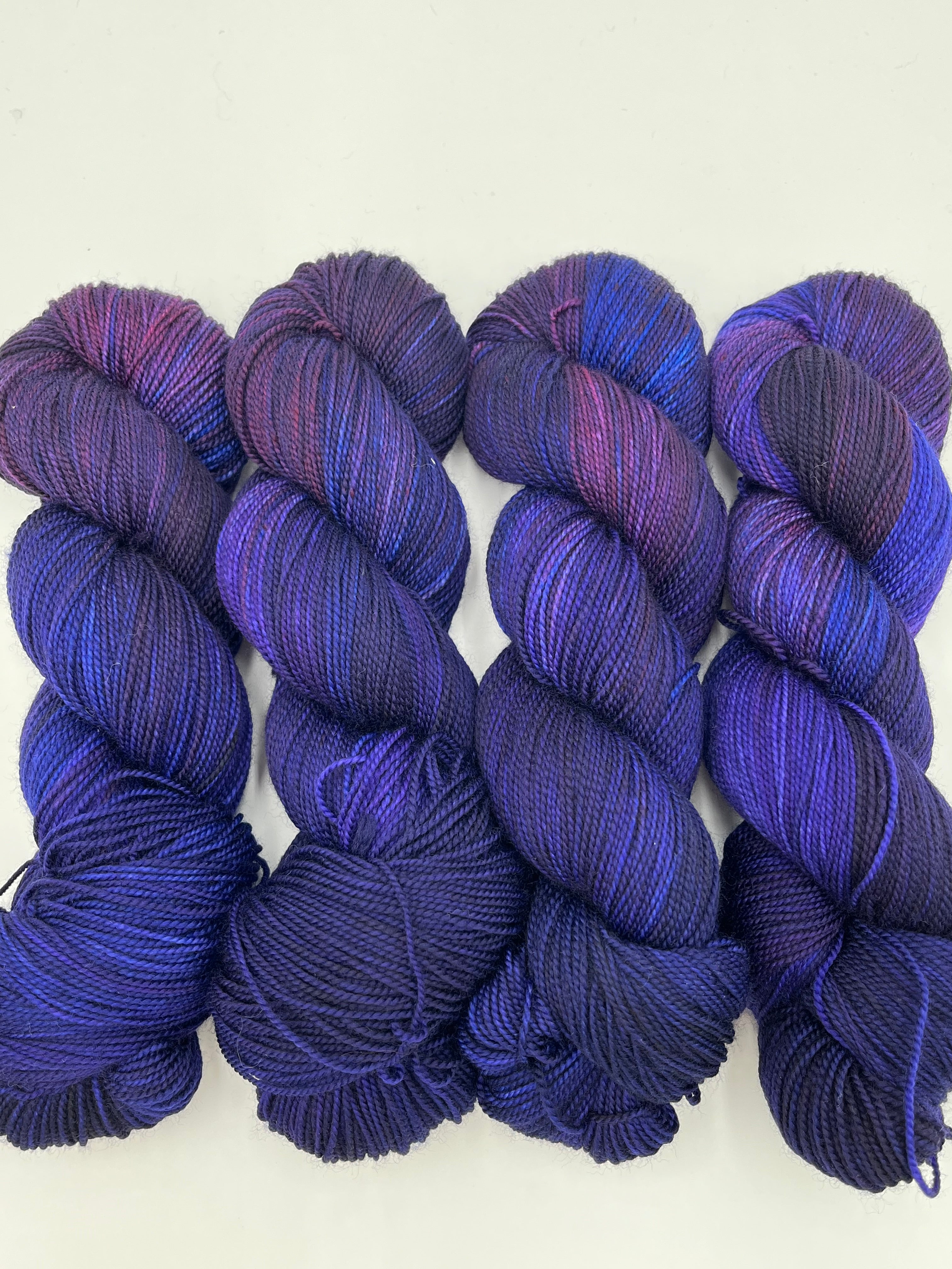 Iris - Stream Sock