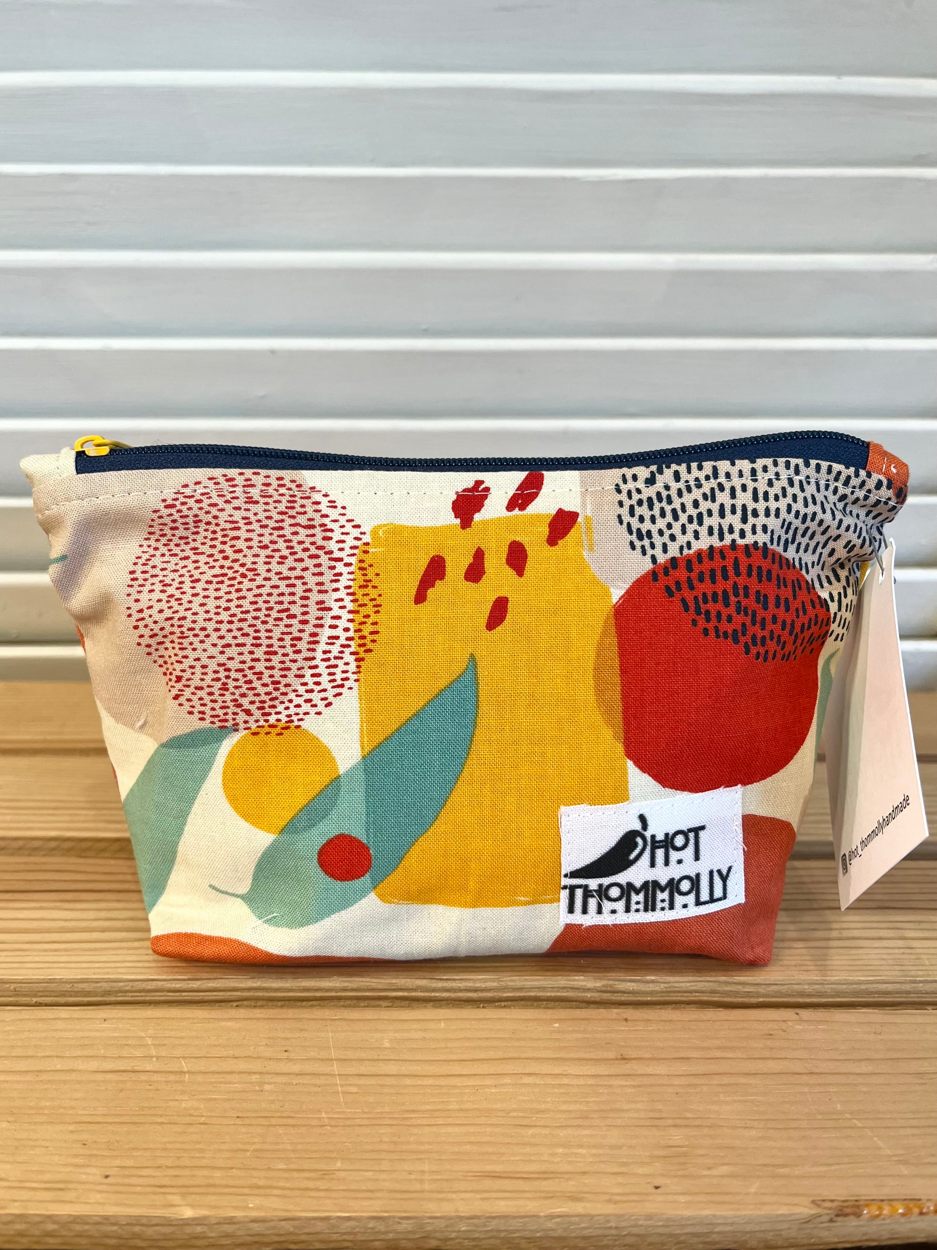 Zipper Pouches from Hot Thommolly