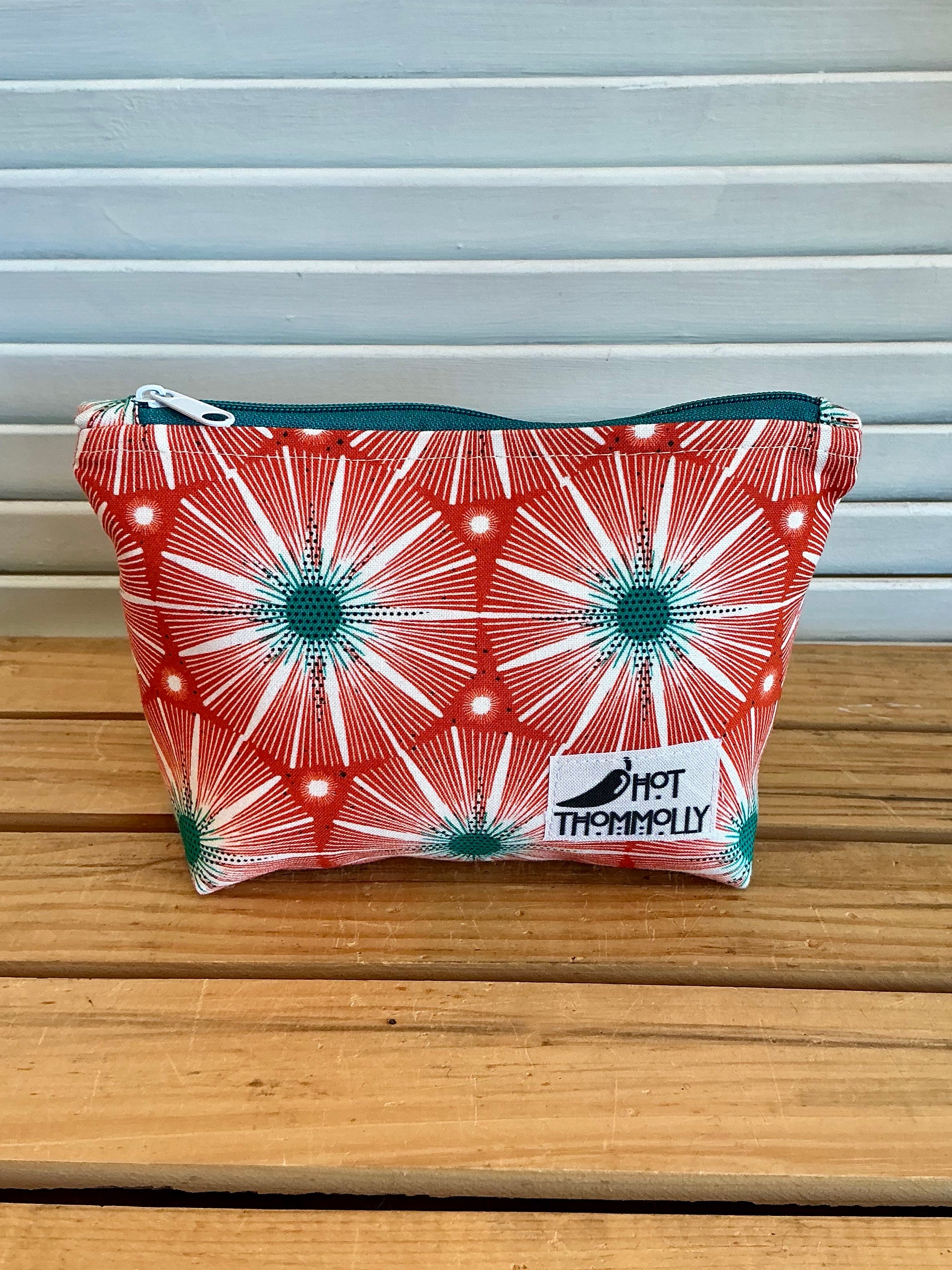 Zipper Pouches from Hot Thommolly