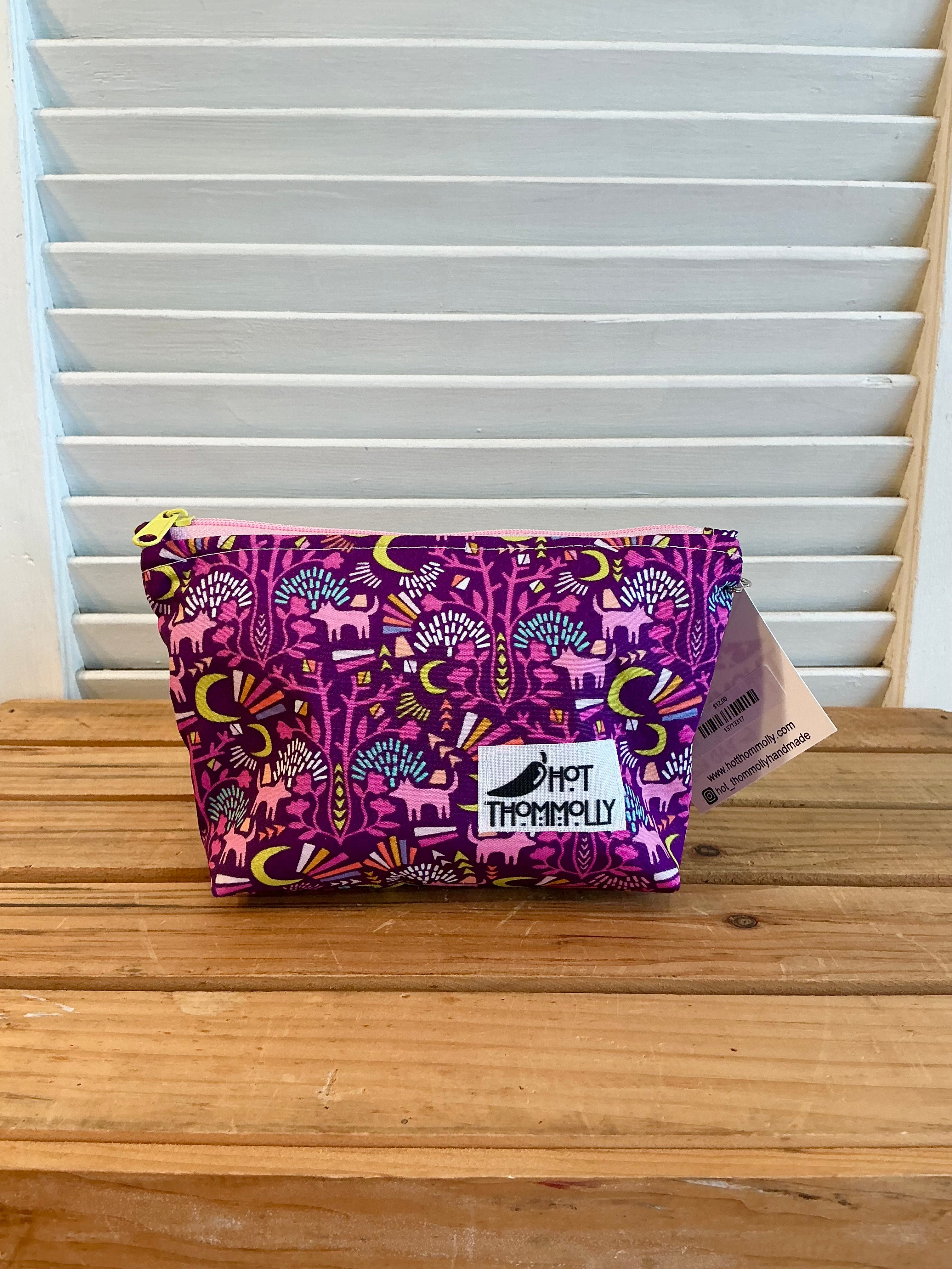 Zipper Pouches from Hot Thommolly