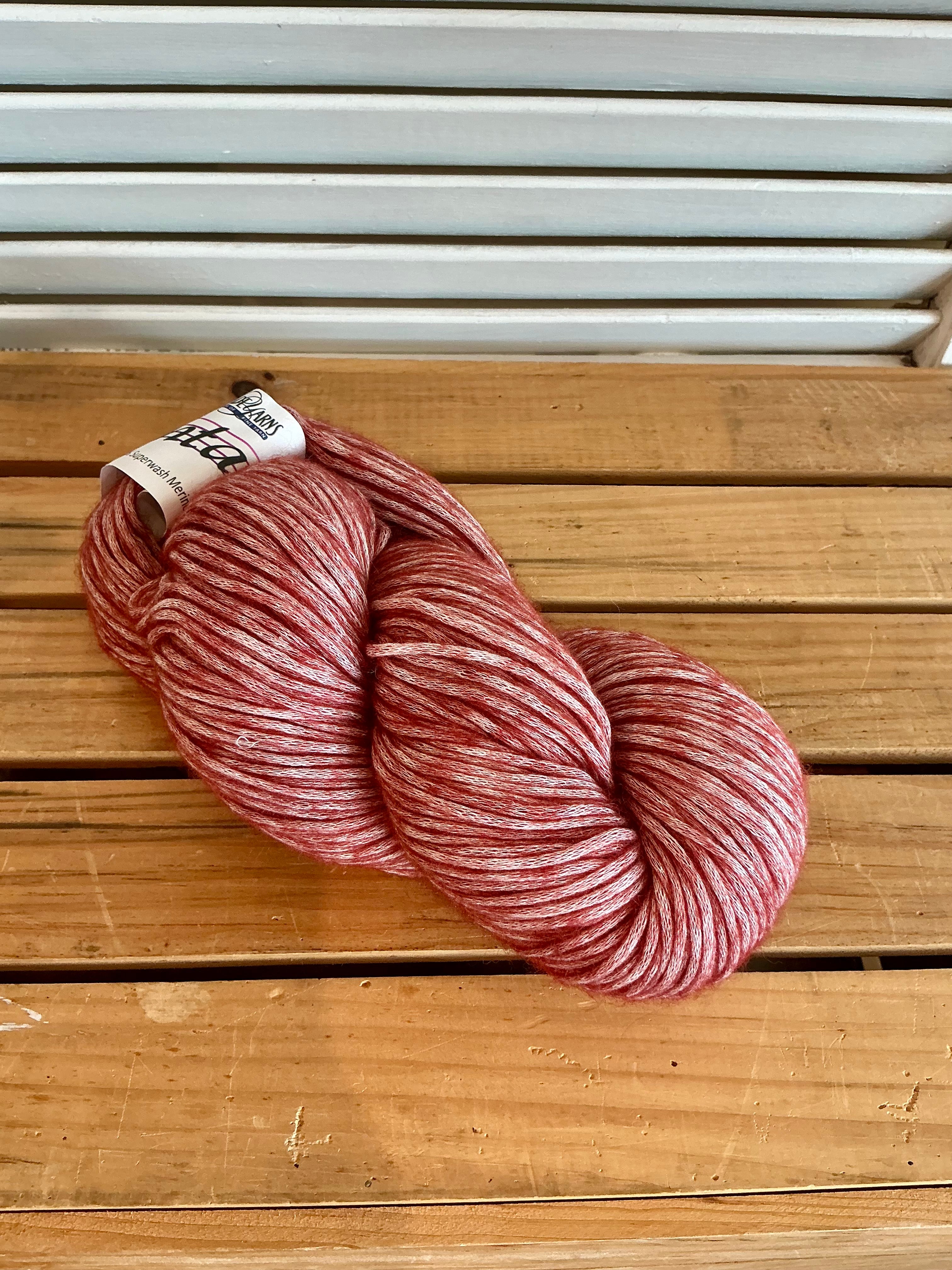 Cascade Cantata (color: 42 lot: 02)