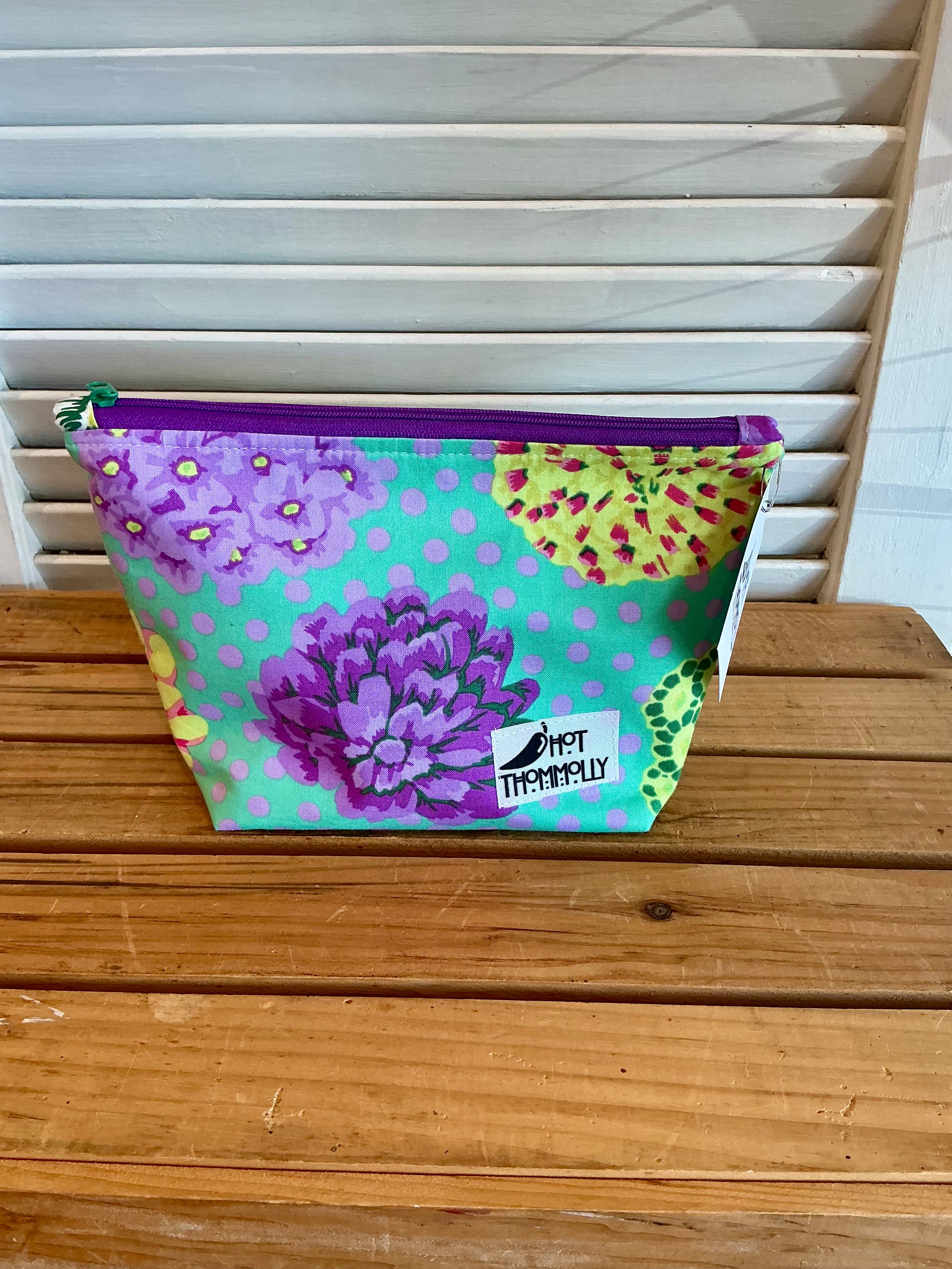 Zipper Pouches from Hot Thommolly