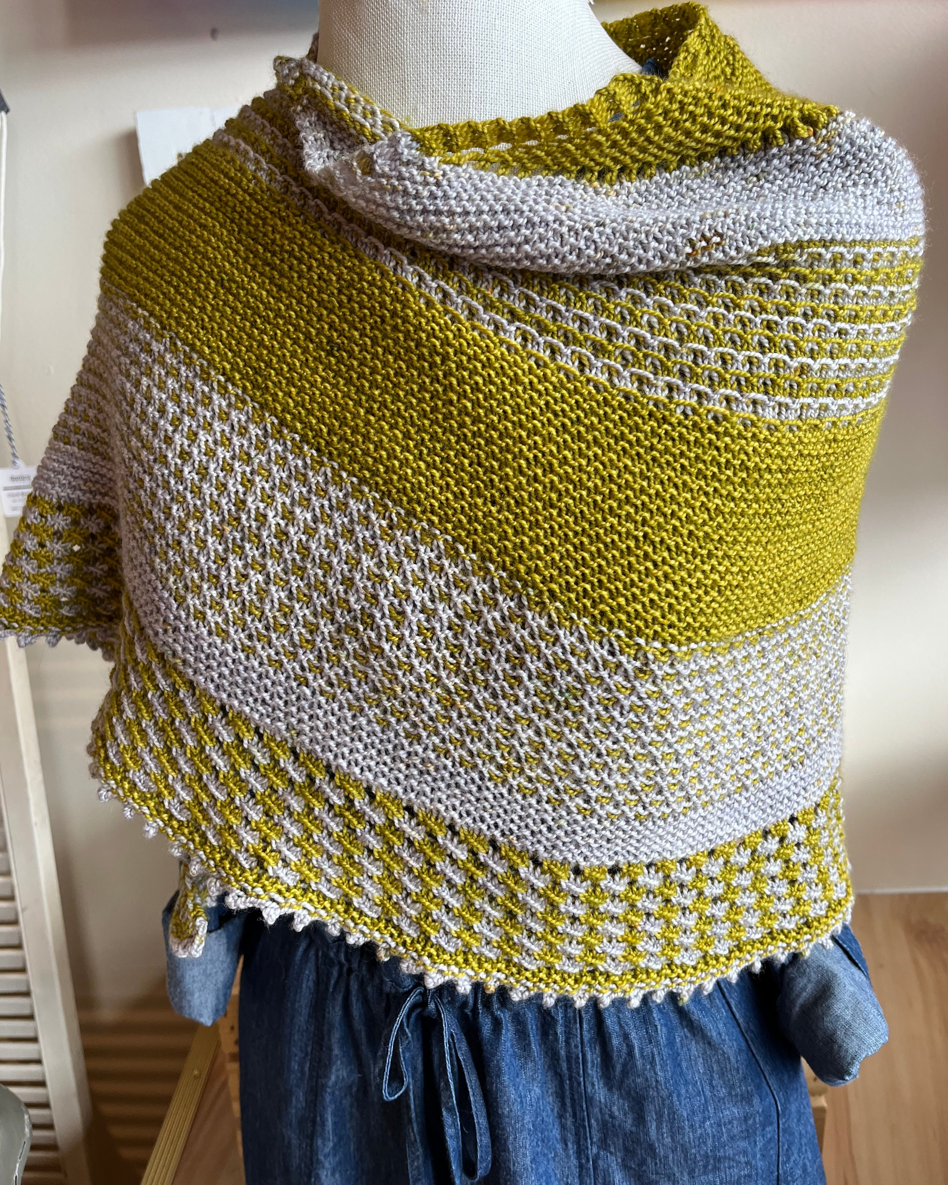 Sunny Brae Shawl pattern from Sweet Shop Patterns