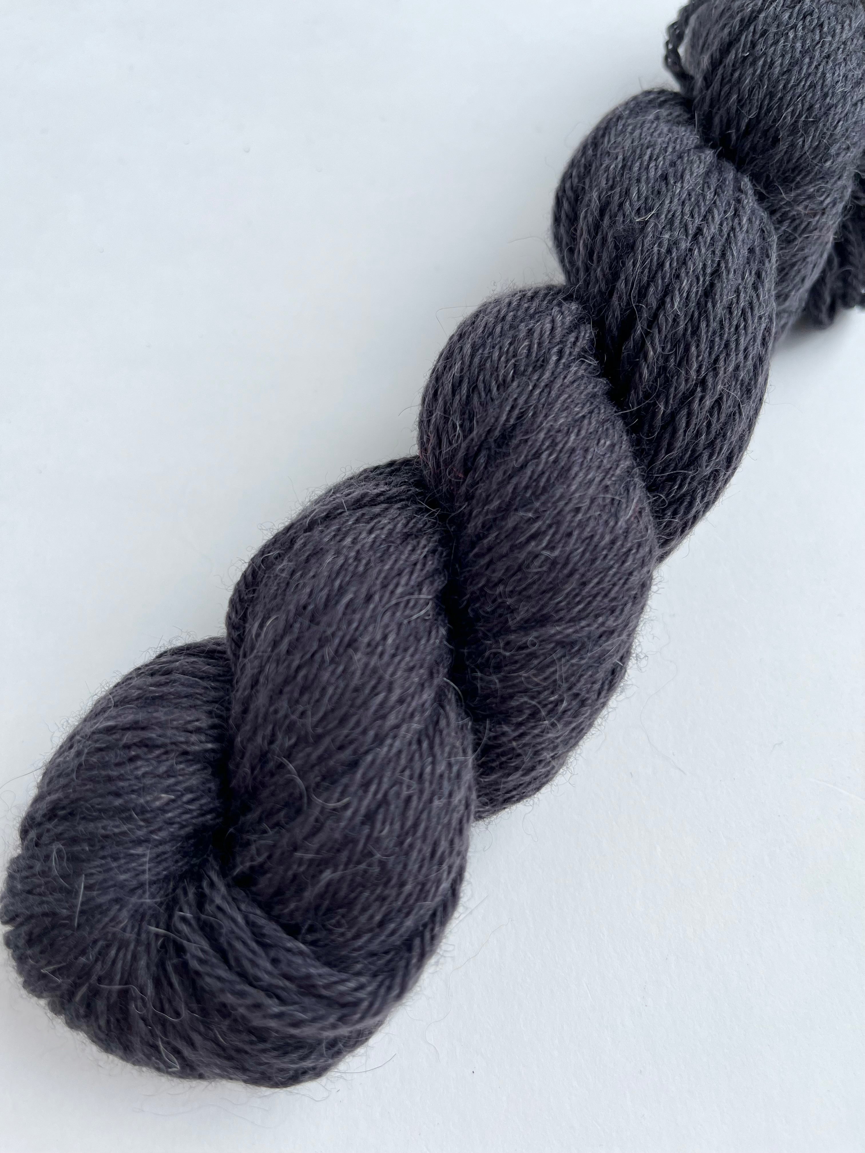 Black - Sayama yarn from Pascuali