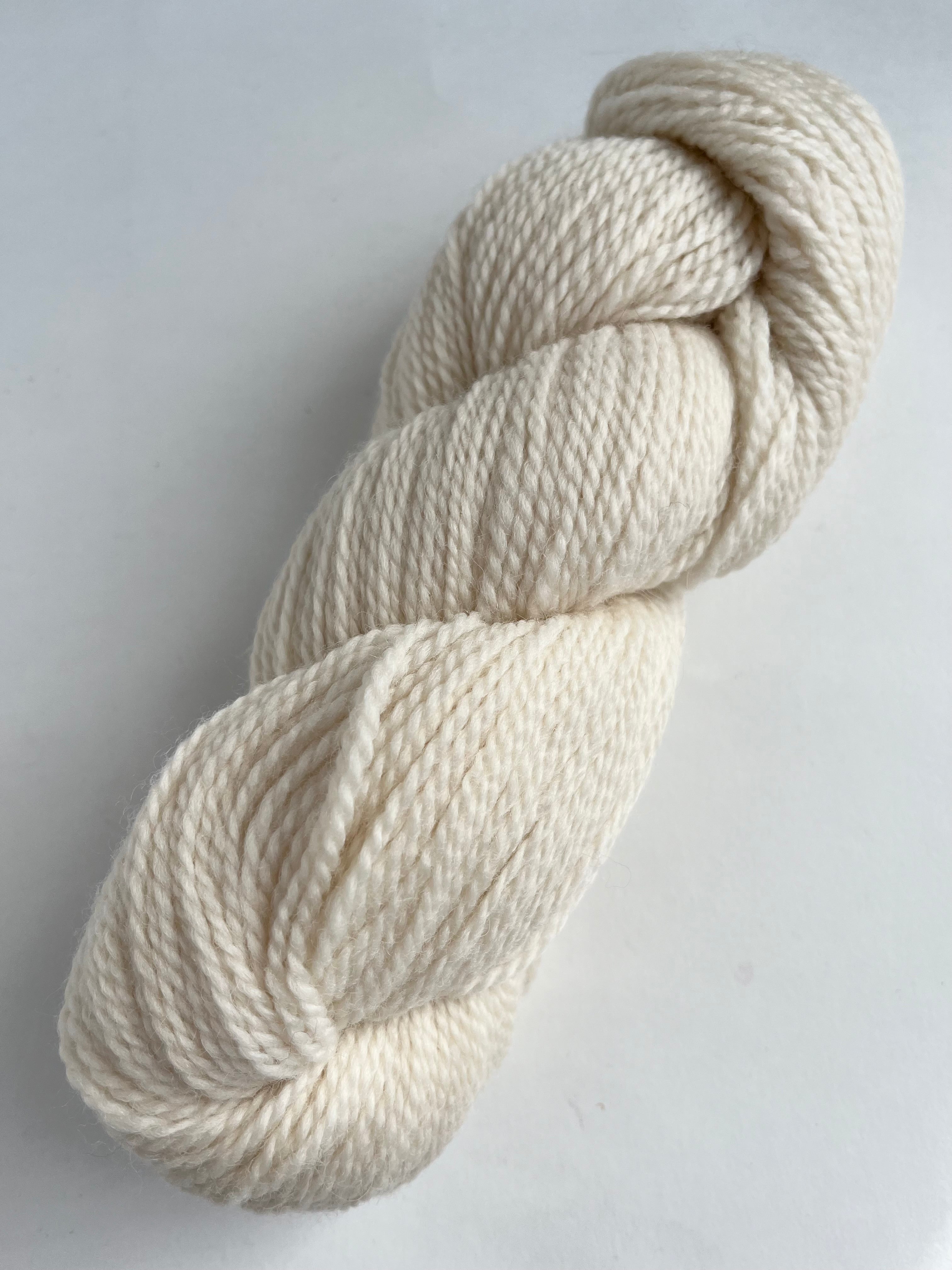 Crema 04 Chusku yarn from Mirasol