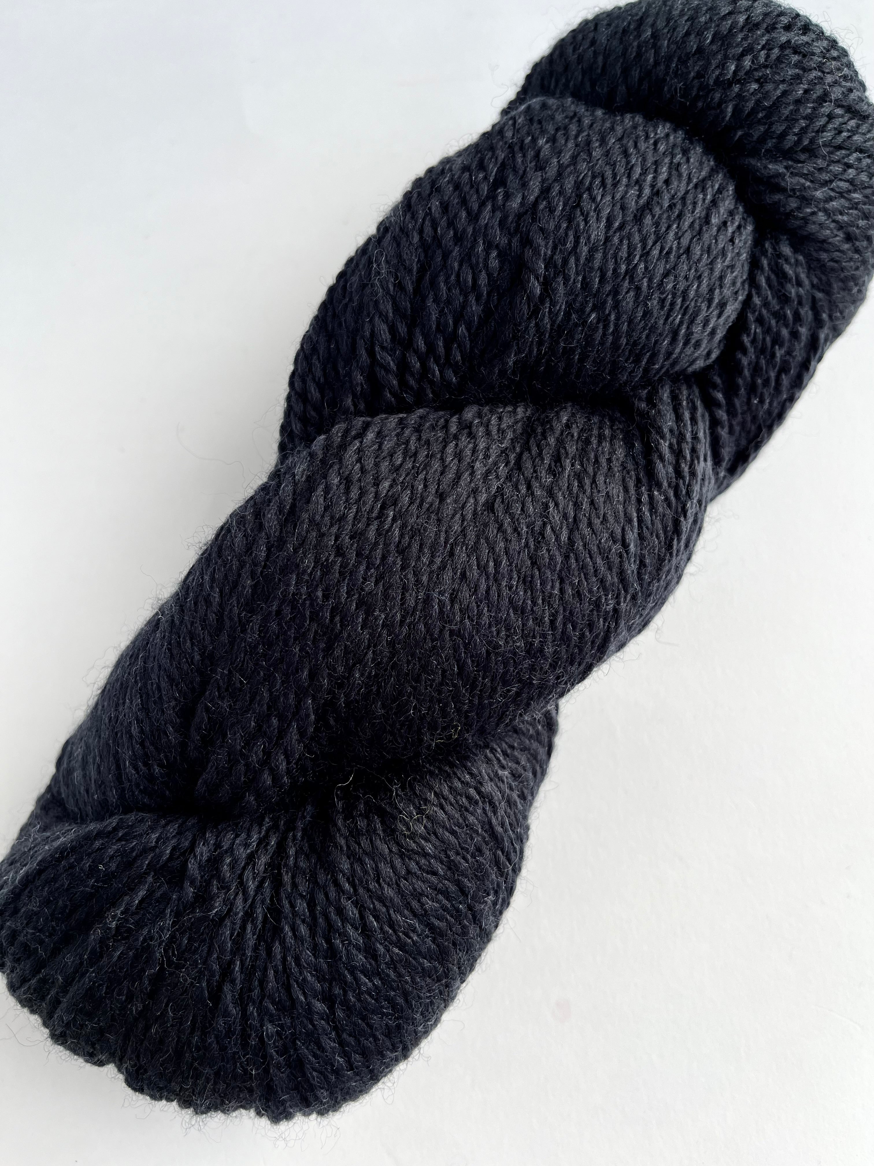 Tinta 01 Chusku yarn from Mirasol