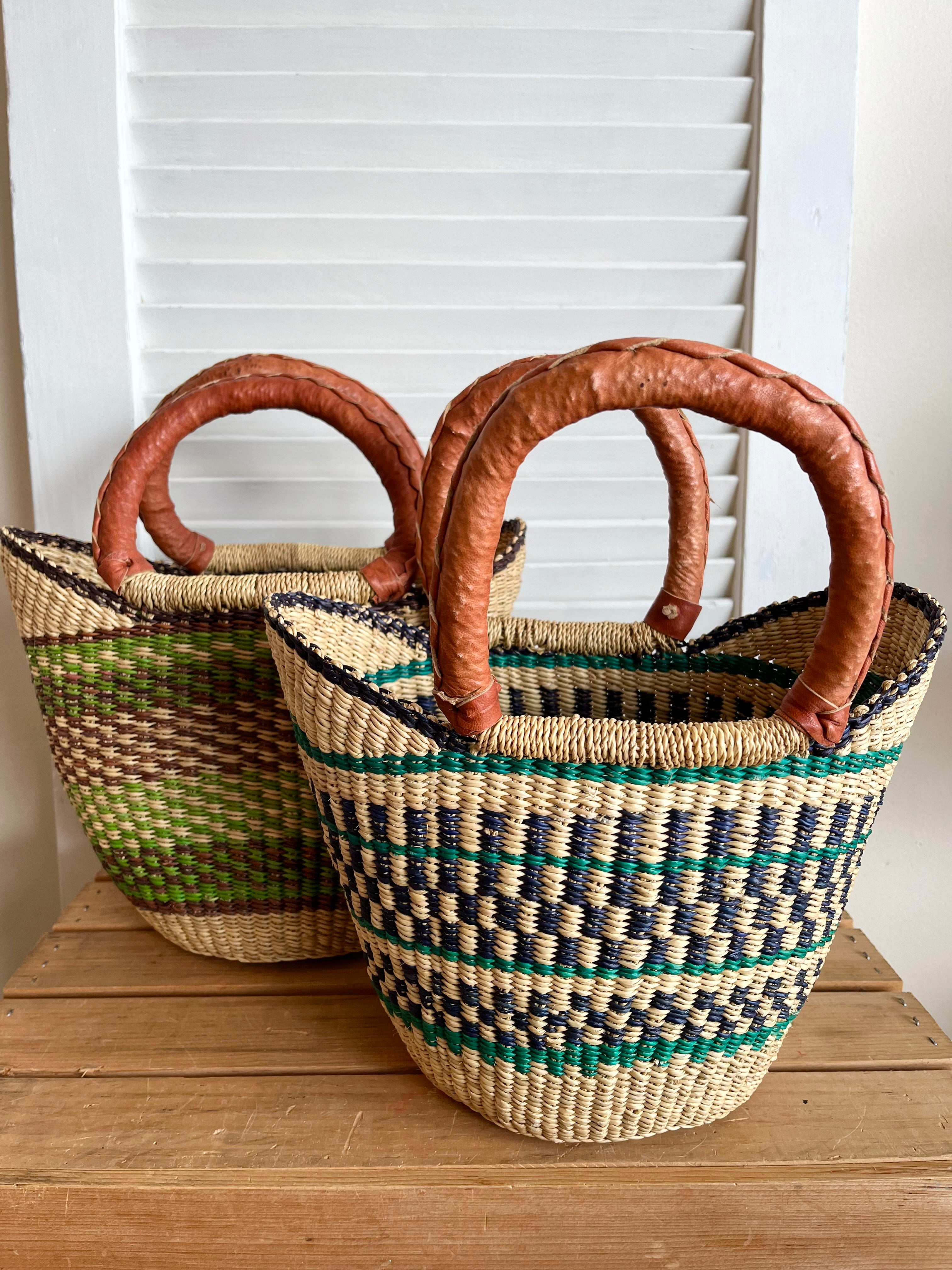 U-Shopper basket with handles