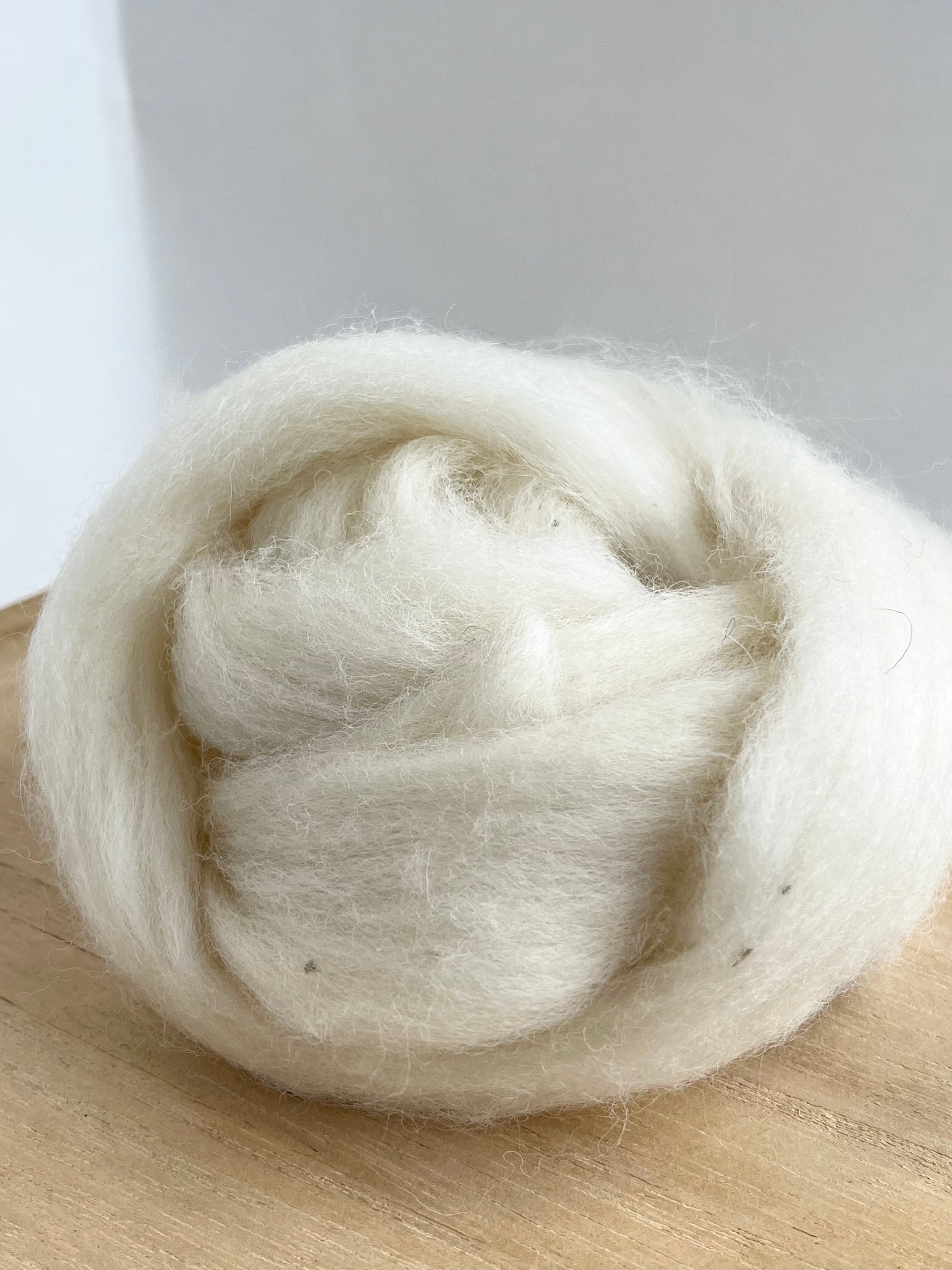 Maori Carded Wool Sliver