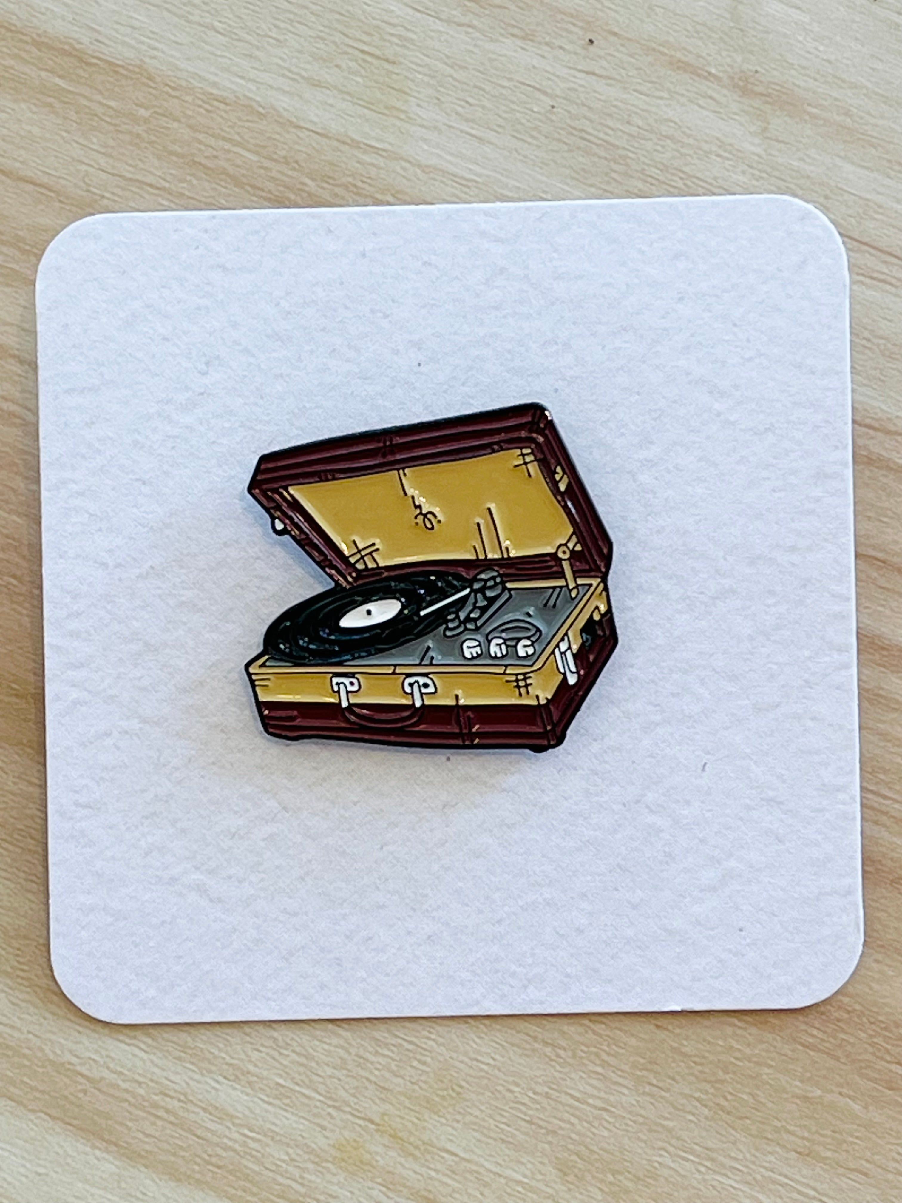 Enamel Pins from Sunneshine