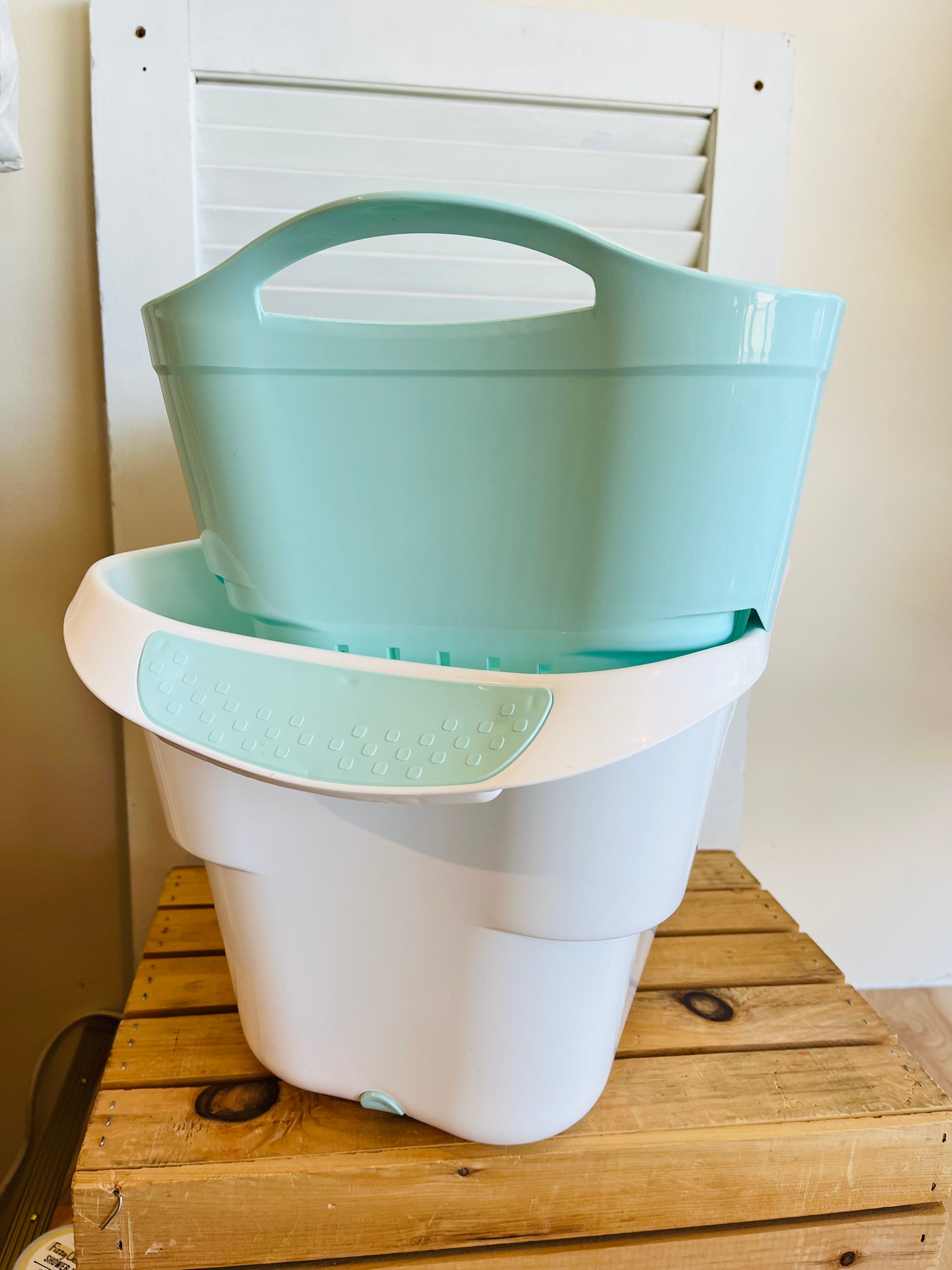 Strucket Tub - Integrated Strainer and Bucket