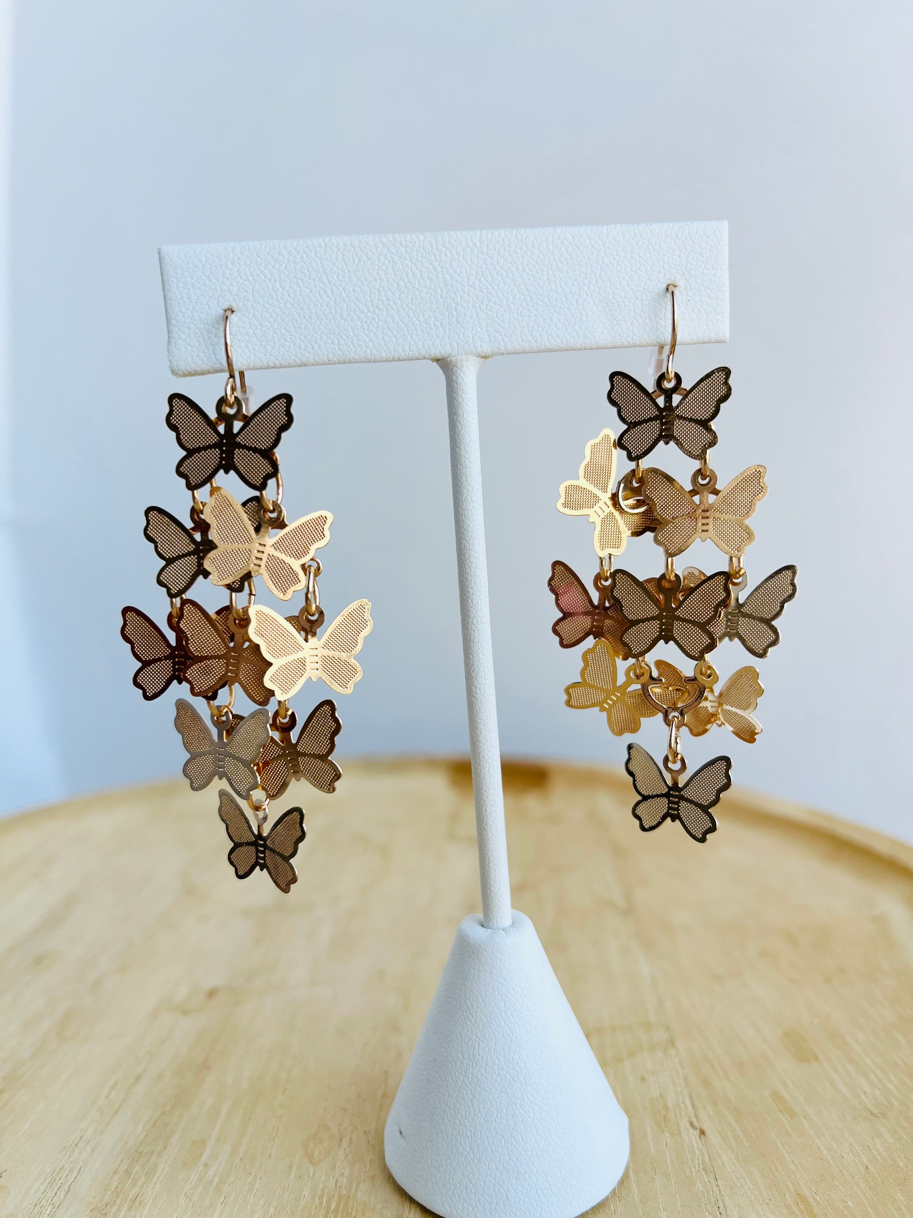 Drop & Dangle earrings