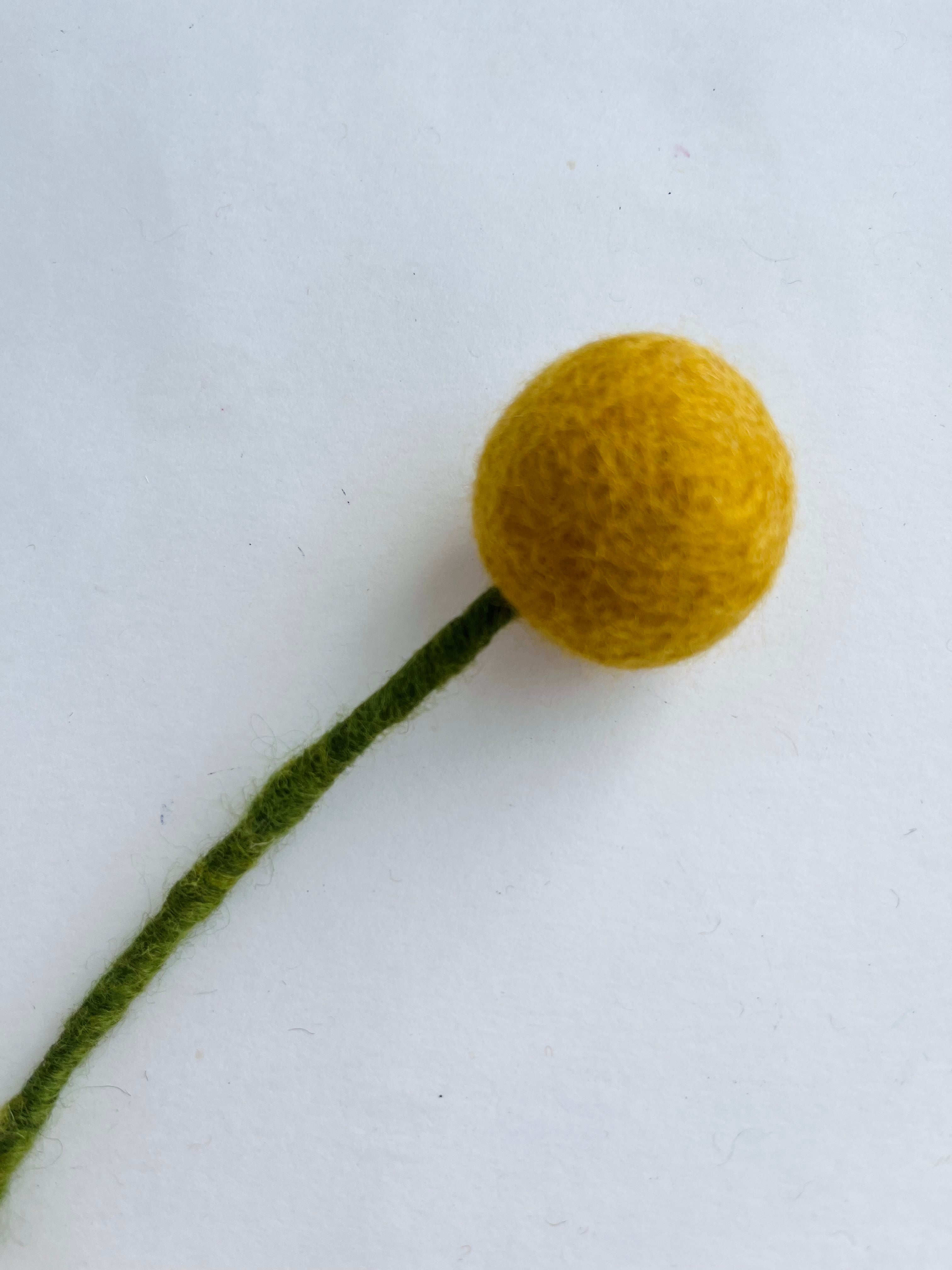 Felt Flowers - Billy Ball Yellow