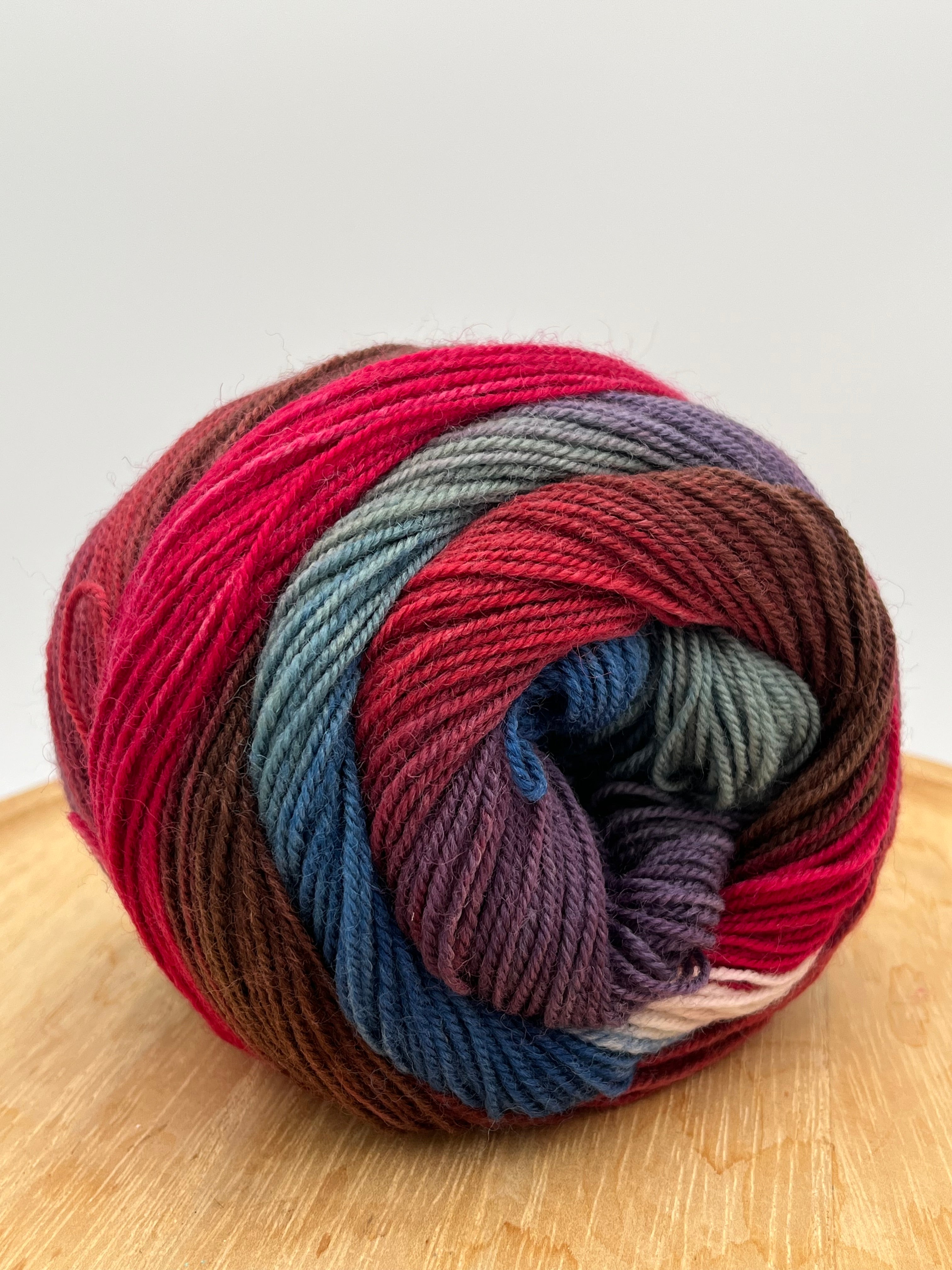 13 Blue/plum/red/maroon - Harmonious Socks