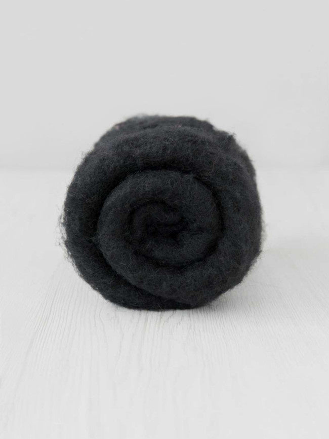 Black - Carded Maori Wool Roving