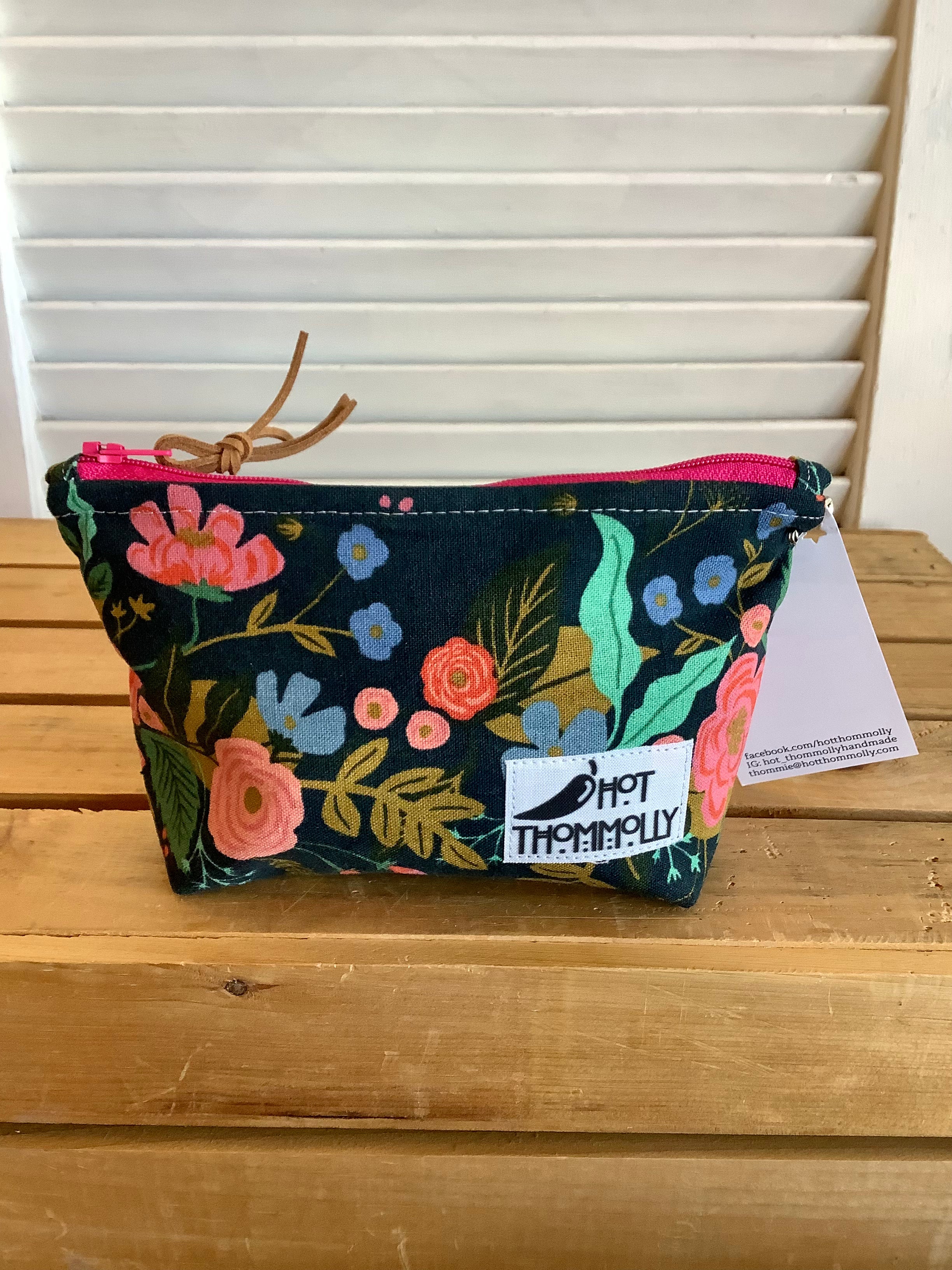 Zipper Pouch from Hot Thommolly