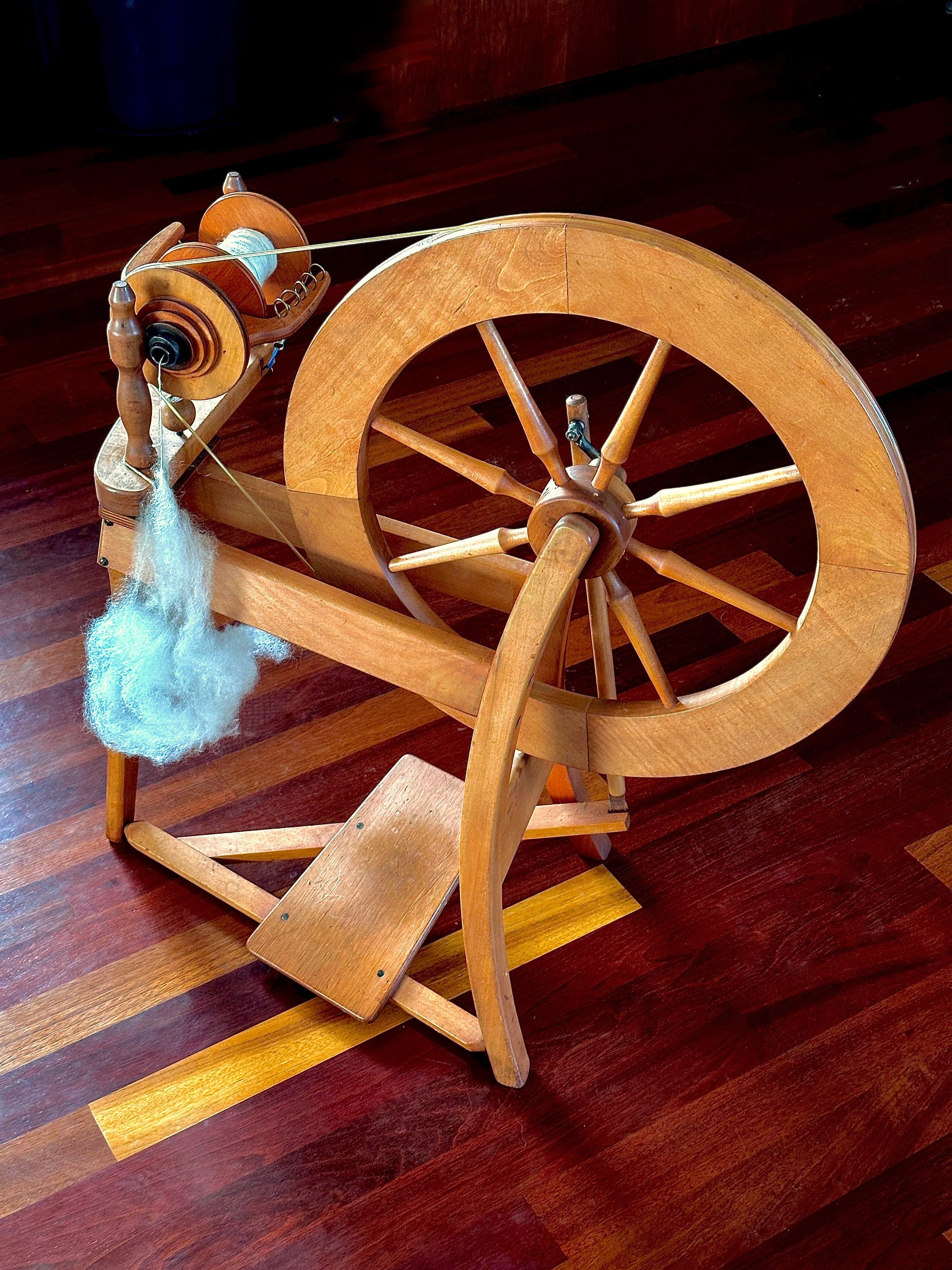 Learn how to spin on a spinning wheel one on one classes